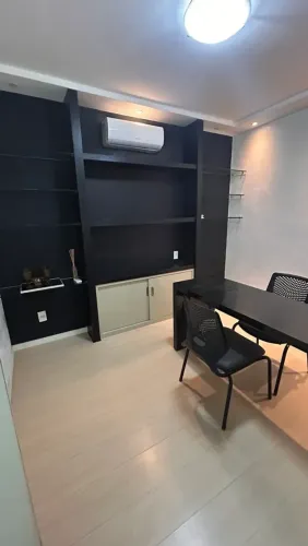 Alugo Salas comerciais no Bairro Vermelho