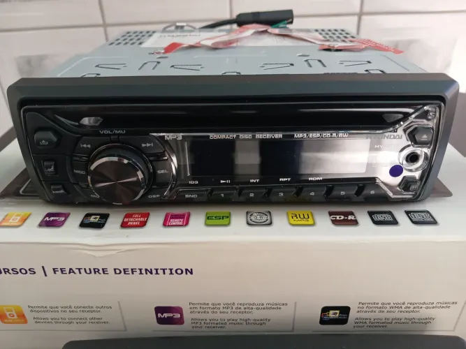 Autoradio Hyundai Novo na caixa
