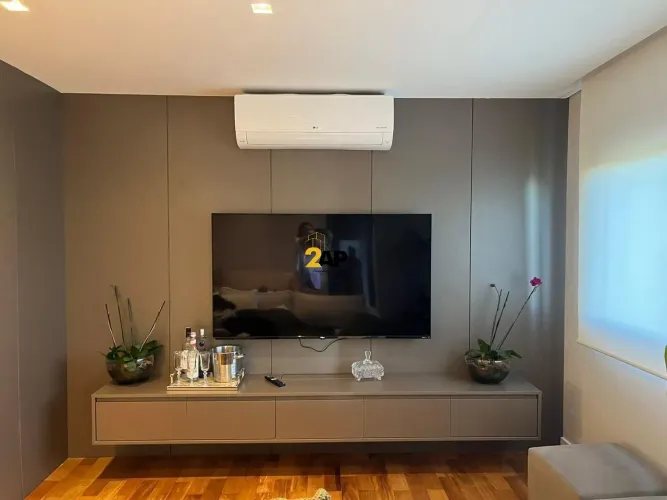 Venda ou Locação na Vila Andrade, São Paulo-SP: 2 quartos, 2 suítes, 3 salas, 3 banheiros,