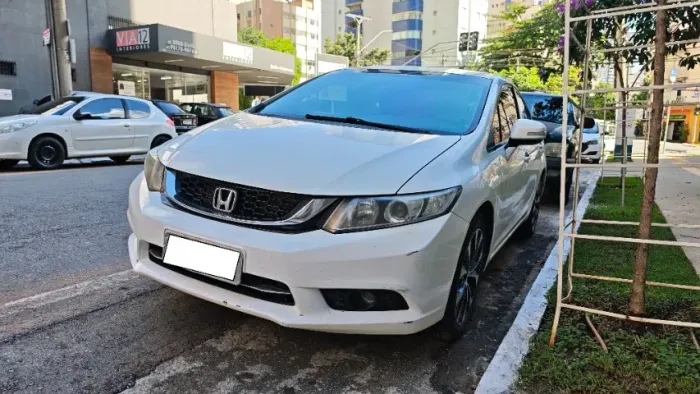 Honda Civic Sedan LXR 2.0 Flexone 16V Aut. 4P 2015