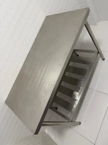 MESA DE INOX NOVÍSSIMA NÃO ACEITO OFERTA!