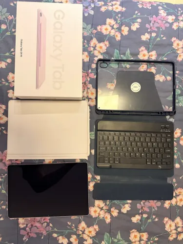 Galaxy Tab S9 FE Lavanda + Case + Case com teclado + S Pen