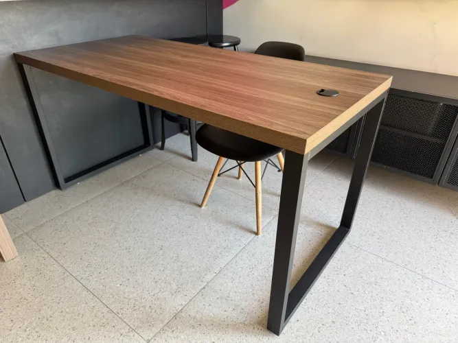Mesa de escritório