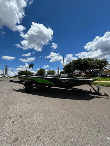 Canoa Soldada Modelo Durável com Excelente Qualidade - A partir de 7.990,00