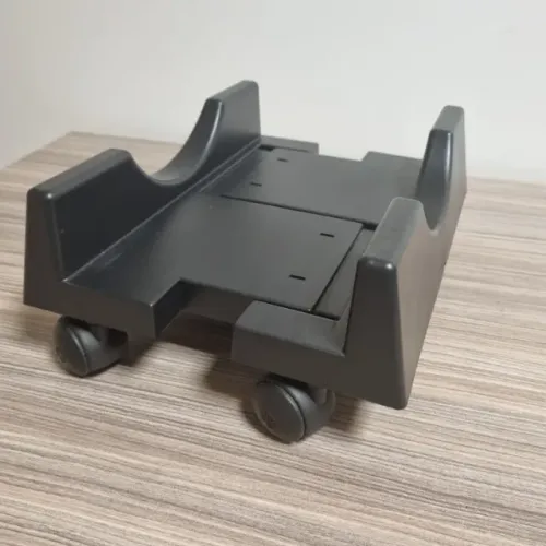 Suporte para CPU com rodízios