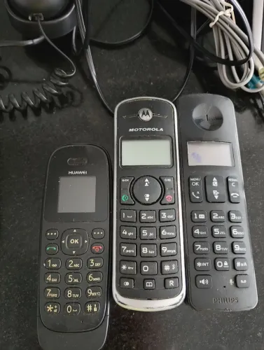 Aparelhos de telefones antigos 