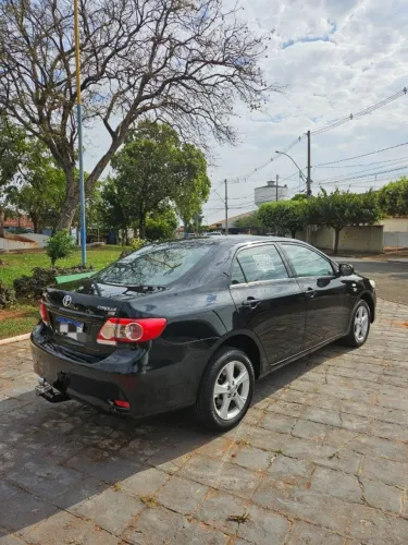 Toyota Corolla GLI 1.8 Flex 16V Aut. 2012