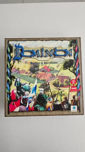 Board Game Dominion (português) + update pack 2 edição + Sleeves - Jogo tabuleiro