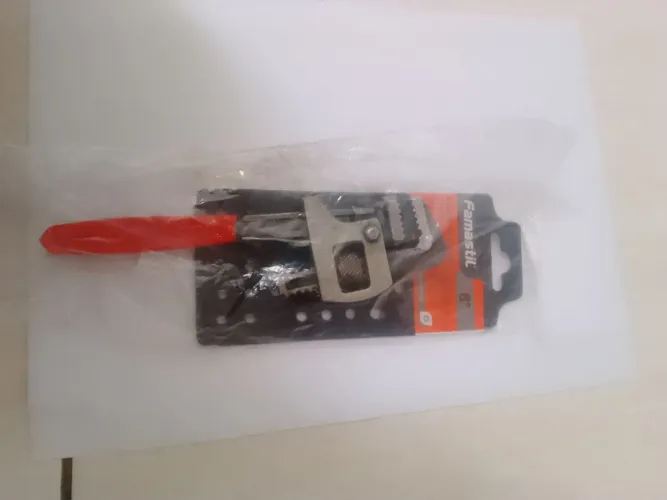 Chave de grifo 08 polegadas famastil