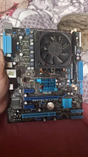Kit fx8300 com 8gb de memória placa mae Am3 da asus valor 500 reais