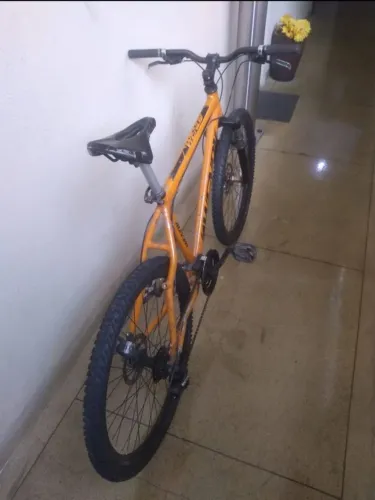 Bicicleta aro 26 freios a disco BARATO bike