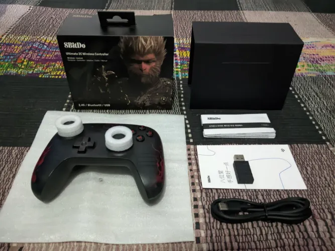 Controle 8bitdo Black Myth Wukong