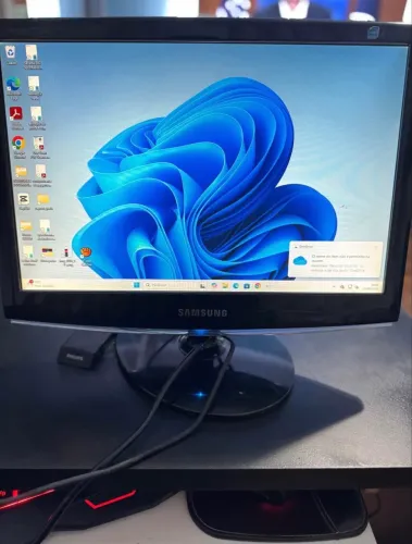 Monitor Para Pc Samsung Syncmaster 733nv 17 Polegadas