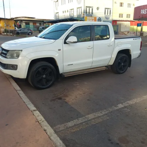 Volkswagen Amarok High.cd 2.0 16V TDI 4X4 Dies. AUT 2014