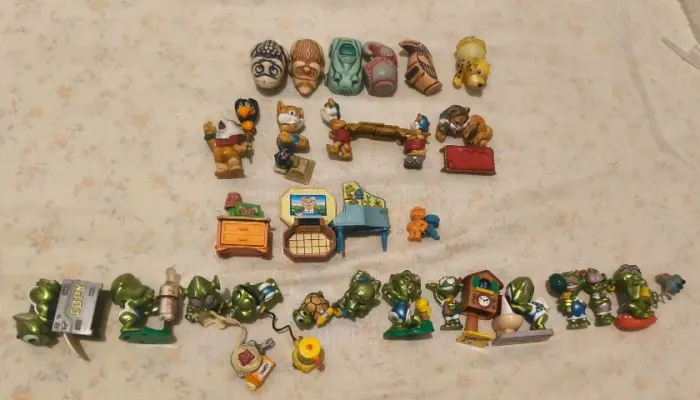 kinder ovo miniatura anos 90 - 24 peças - reservado