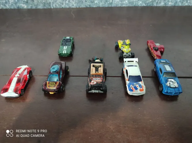 Coleção Hot Wheels 3 - R$15 reais cada