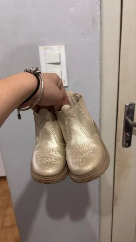 Bota infantil