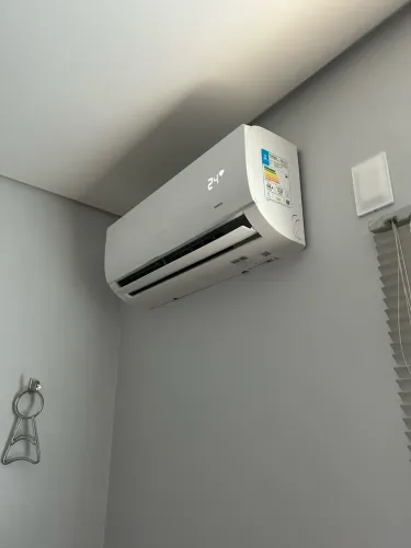 Ar condicionado Midea Inverter 9 mil BTU