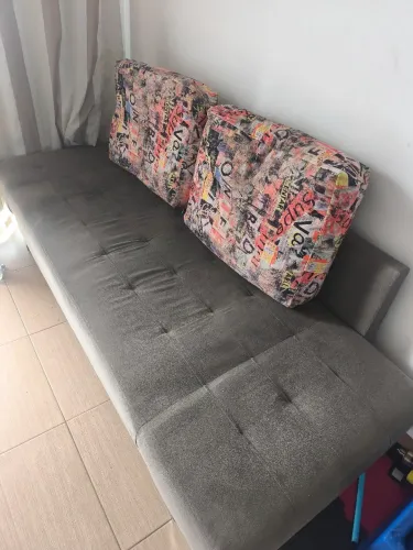 Sofá usado em bom estado 