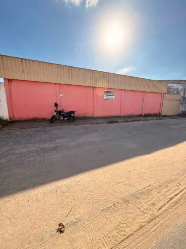 GALPÃO PARA LOCAÇÃO LOCALIZADO NO CLUB DOS ENGENHEIROS -ARARUAMA-RJ