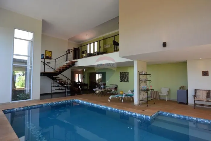 SITIO COM 5 ALQUEIRES A 20KM DE RIBEIRÃO PRETO, RIQUÍSSIMO EM ÁGUA,CASA ENCANTADORA COM 5Q