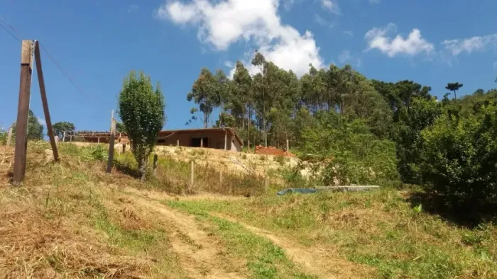 Ótima chácara de 12.000m² de frente para o Pico dos Marins, Marmelópolis MG