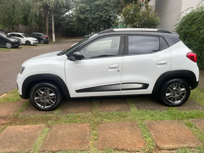 Renault Kwid Intense 1.0 Flex 12V 5P Mec. 2020