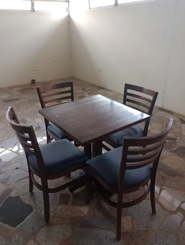 Jogo Mesa com Cadeiras Madeira Maciça