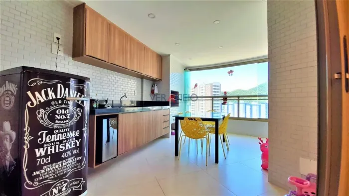 Apartamento à Venda em Canto do Forte, Praia Grande - SP