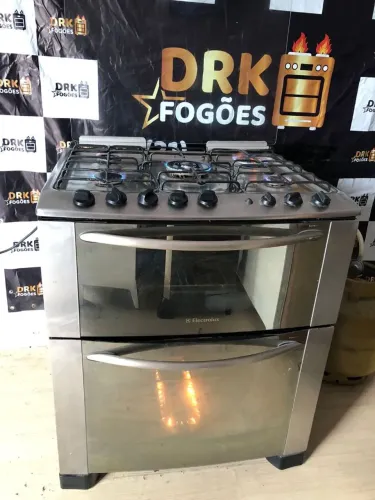 Fogão Eletrolux 5 bocas 2 fornos automático