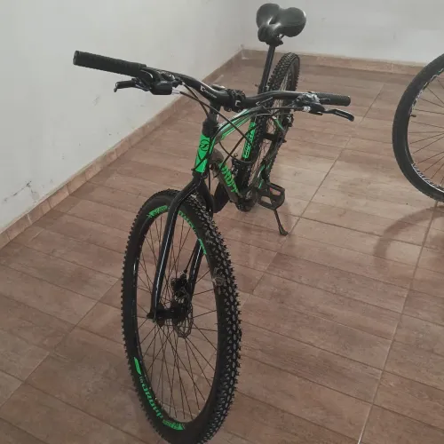 Vende-se bike nova