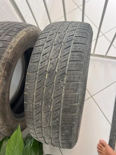 Pneus Continental 205/60 R16