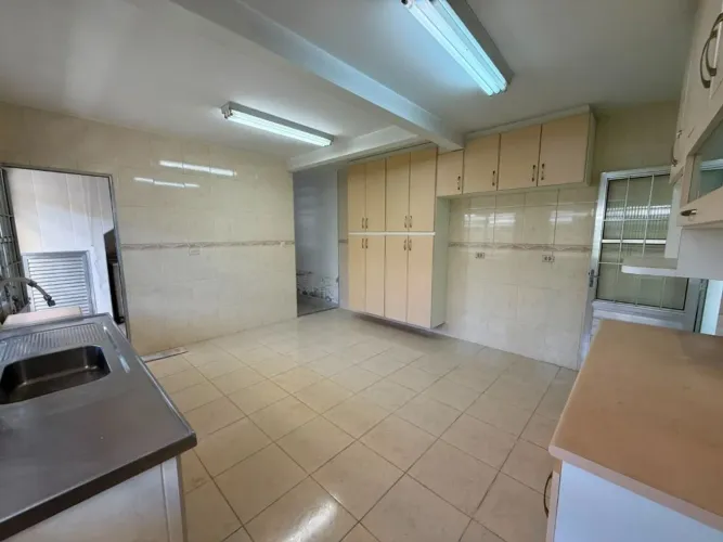 Sobrado com 5 dormitórios para alugar, 160 m² por R$ 6.167,00/mês - Chora Menino - São Pau