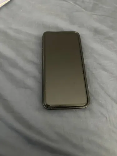 Anucia aí iPhone Promax 11  256 giga  Baterias original 80% R$ 1.500,00
