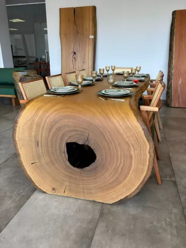 MESA CASCATA TERRA NOBRE