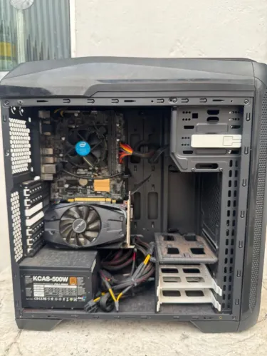 Peças de computador queimadas (obs sao 3 pecas e nao sei qual exatamente ta queimada)