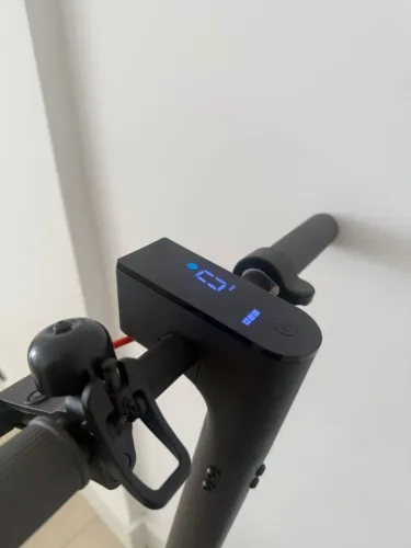 Scooter elétrico Xiaomi 4 600w preto