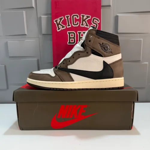 Air Jordan 1 High x Travis Scott Mocha 40