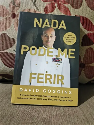 Livro Nada Pode Me Ferir - David Goggins (Excelente Estado)