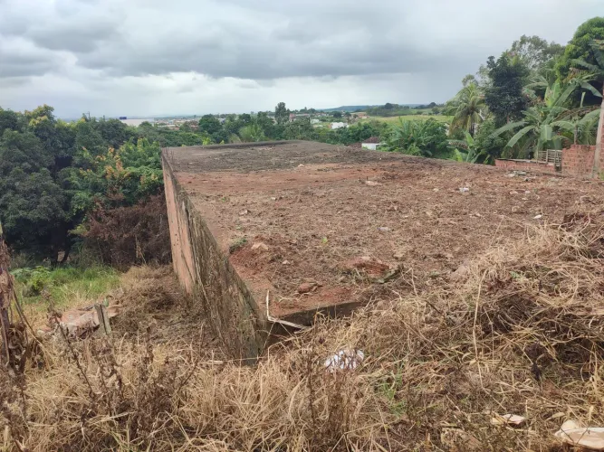 Casa em construção...