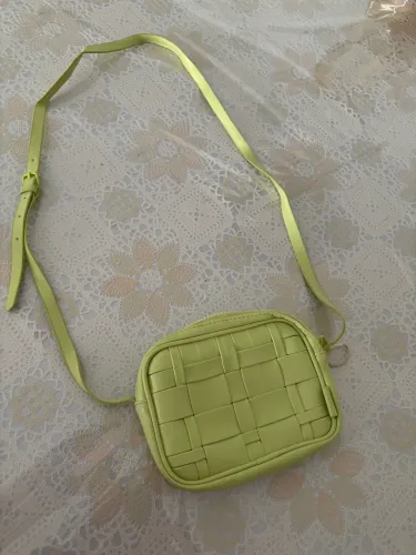 Bolsa Zara Verde Lima Trançada com Alça