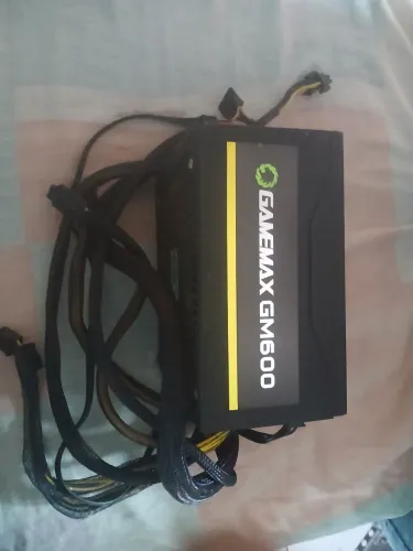 Fonte gamemax GM600 toda boa