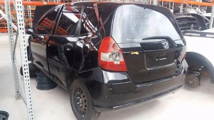 Peças usadas Honda Fit LX 2005 gasolina 80cv aut