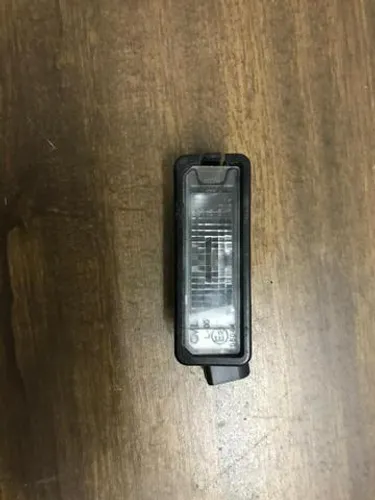 Lanterna de Placa do Pára-choque Traseiro do Novo Polo e Virtus 2019