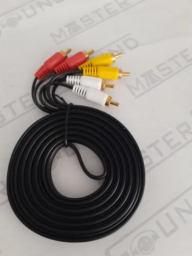 Cabo. 3 rca macho  X 3rca macho. Com 3 metros. Novo.