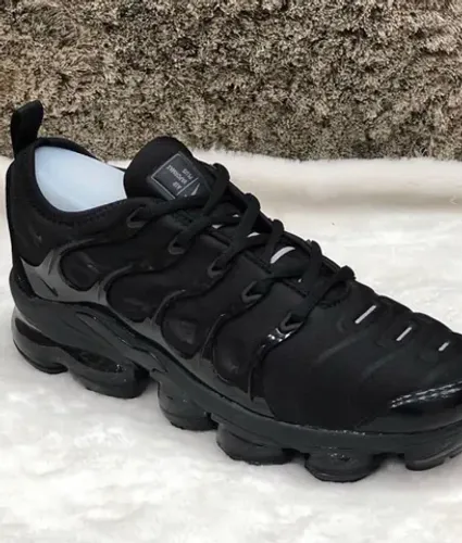 Vapormax Plus