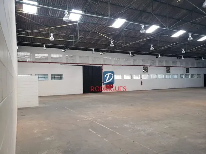 Galpão para alugar, 2900 m² por R$ 65.400,00/mês - Jardim Vera Cruz - São Bernardo do Camp