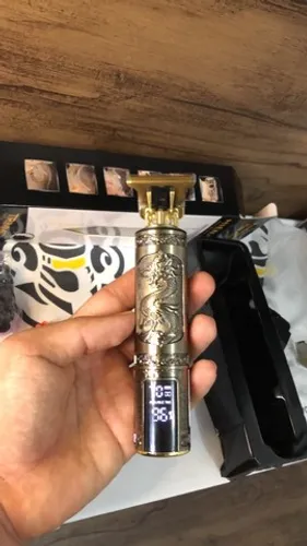 Máquina profissional de barbear e aparar pelos com Led.