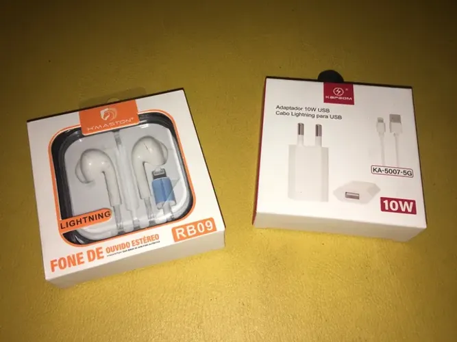 Fone e Carregador IPhone