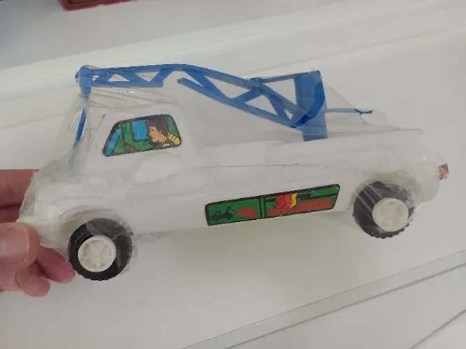 Brinquedo Antigo Guincho Plástico Bolha Uirapuru Lacrado quebradinho